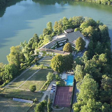 Logis Hotels Domaine Du Chatelard Dirac Екстер'єр фото
