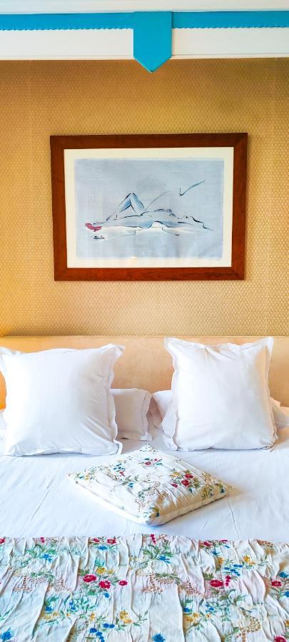 Logis Hotels Domaine Du Chatelard Dirac Екстер'єр фото