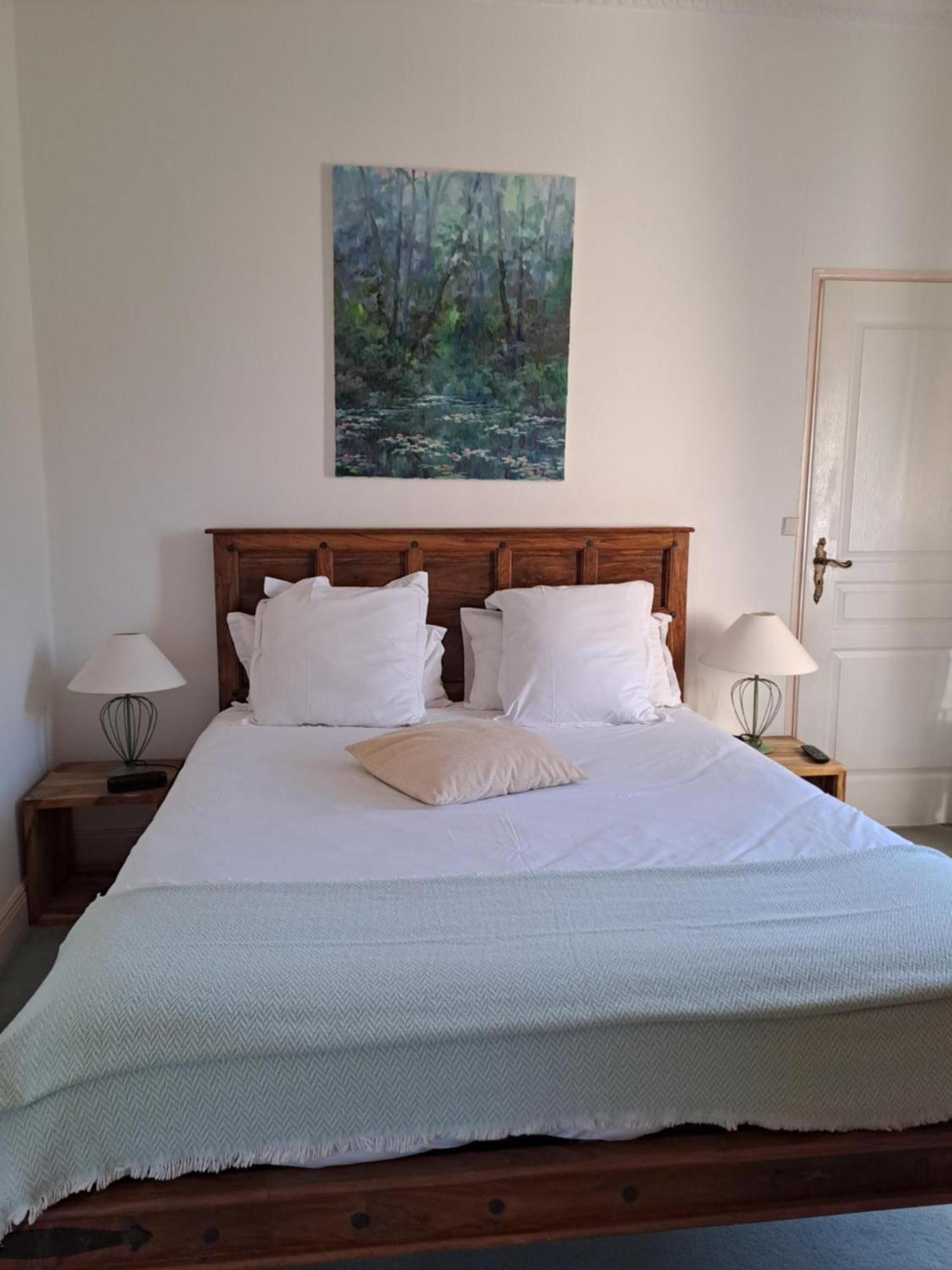Logis Hotels Domaine Du Chatelard Dirac Екстер'єр фото