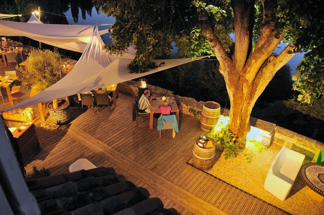 Logis Hotels Domaine Du Chatelard Dirac Екстер'єр фото
