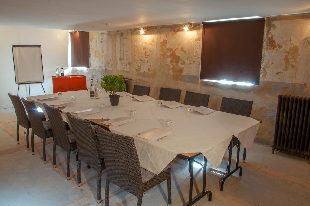 Logis Hotels Domaine Du Chatelard Dirac Екстер'єр фото